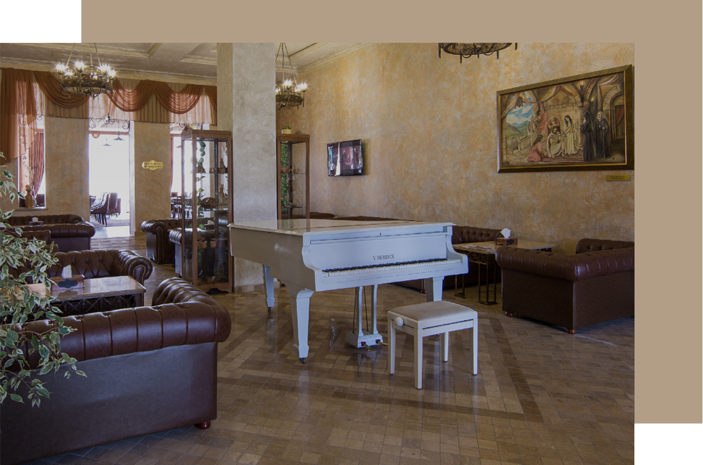 4915-launge-bar-15385712439012.jpg