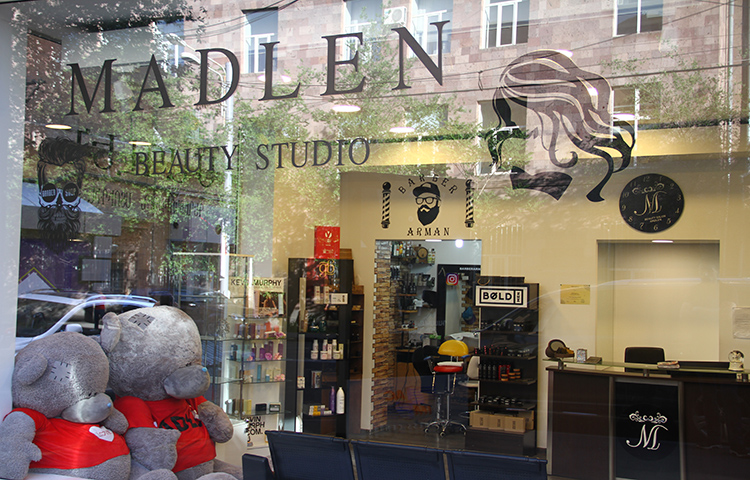 1097-madlen.jpg