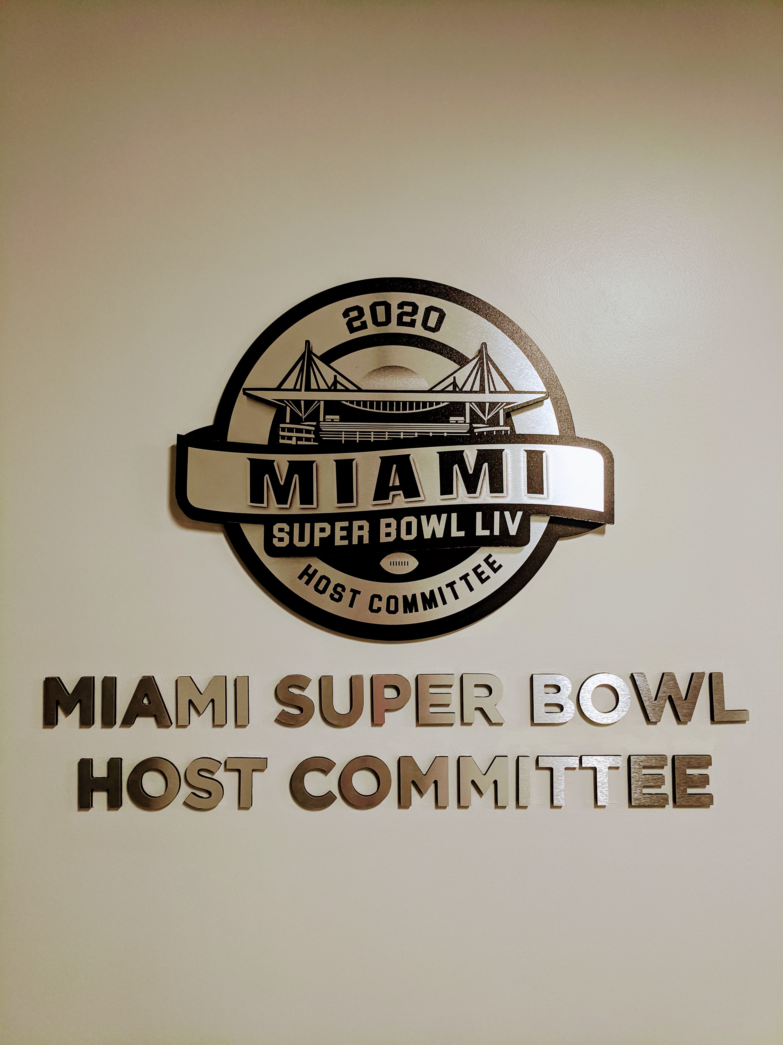 405-super-bowl-host-committee-miasbliv-26-15809252065046.jpg