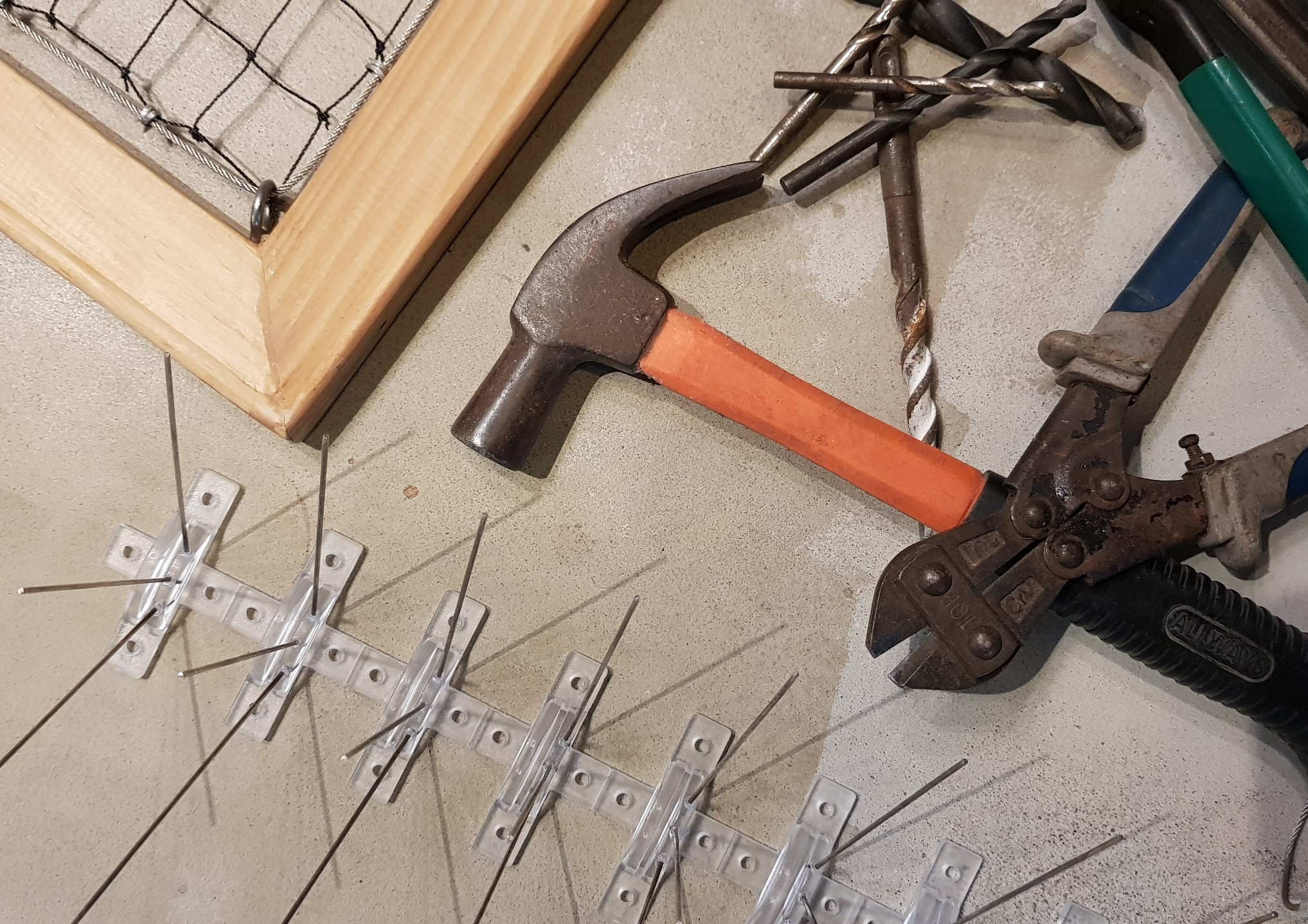 Bird Proofing Tools 262020351438790-tool-flatlay-15282784634462.jpg