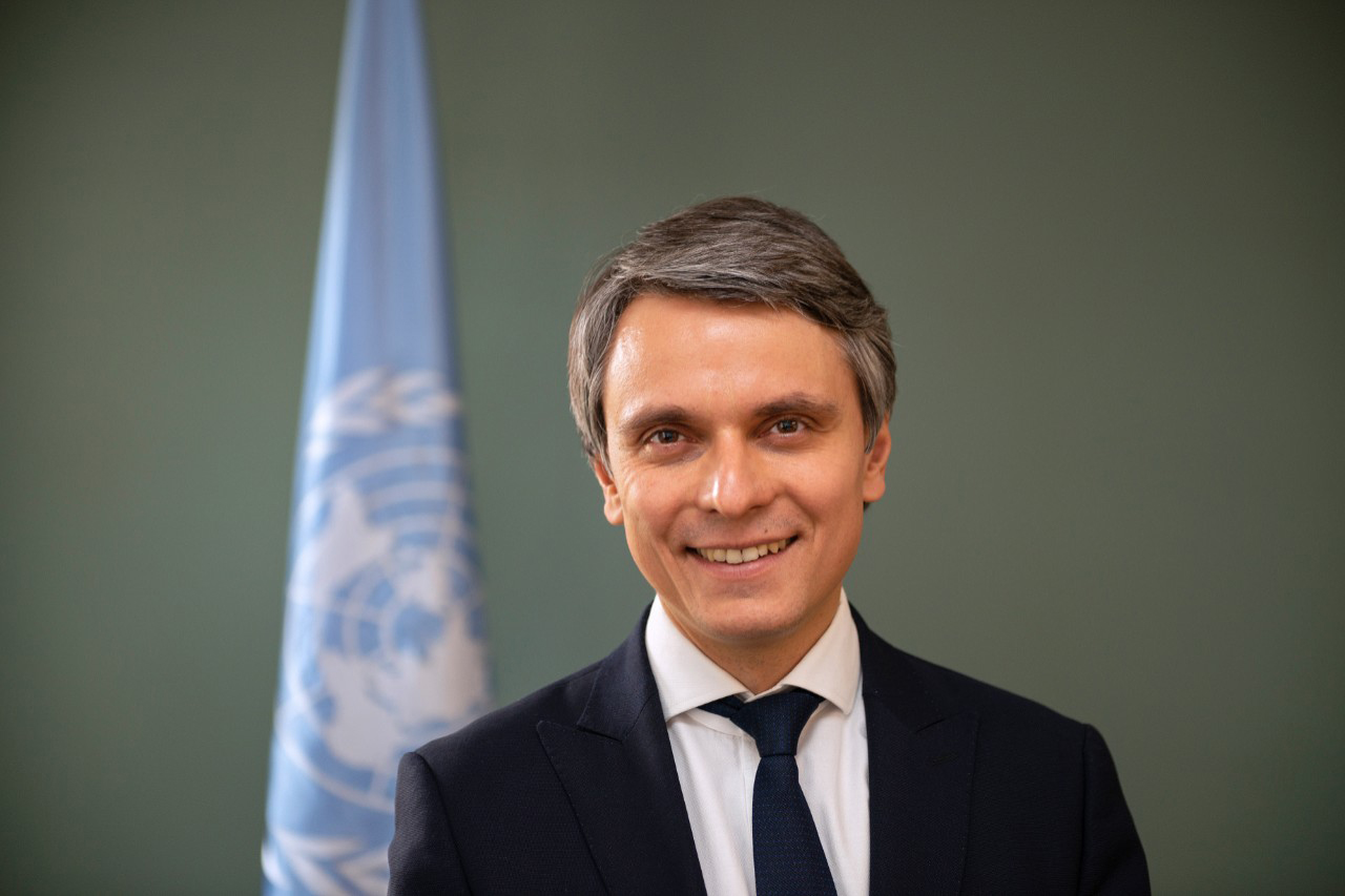 1395-6.jpg