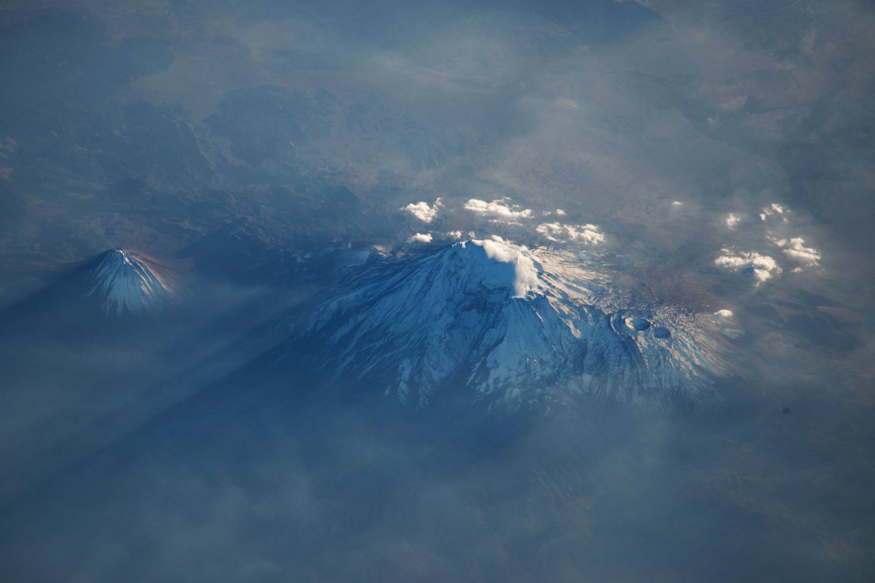 517-ararat1610.jpg